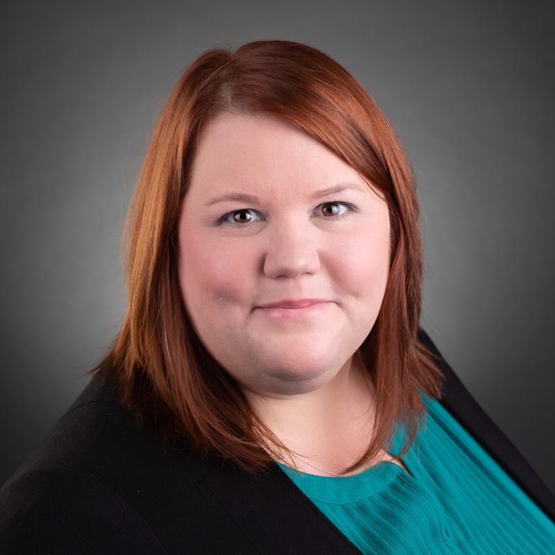 Profile-Pic-Kim-Johnson-002-Edit (1)